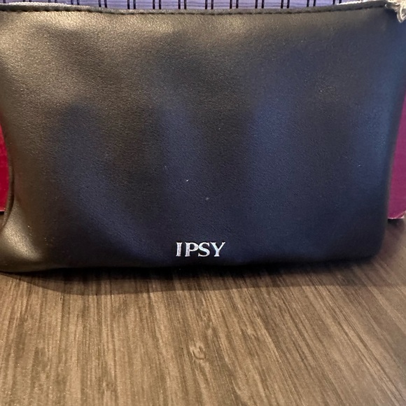 Lather Travel Kit - Picture 2 of 5